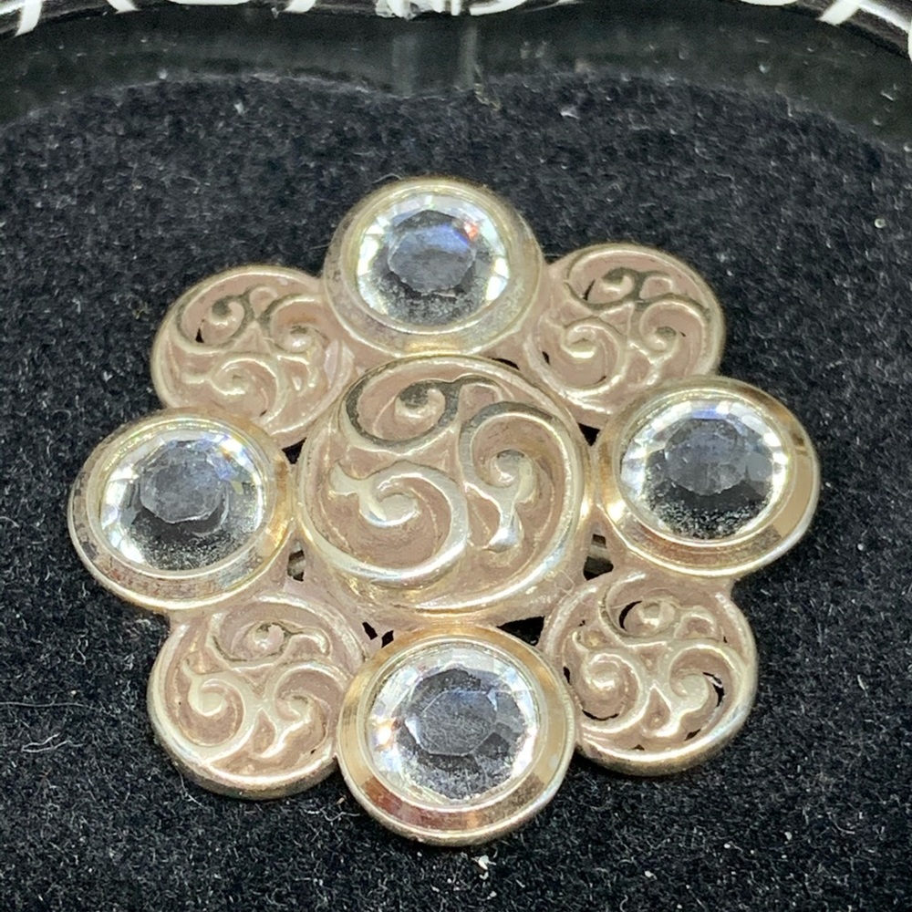 Brighton Flower Ring